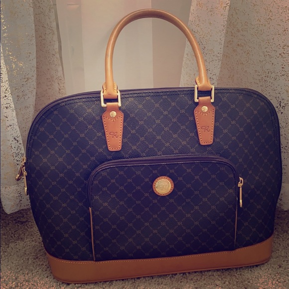 Purse - Picture 1 of 4